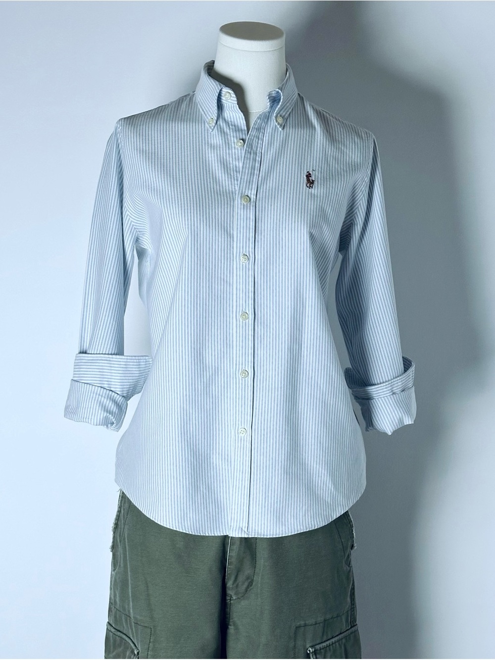 Ralph Lauren Excellent / Blue & White Striped Cotton Shirt Women’s 6 Slim Fit
